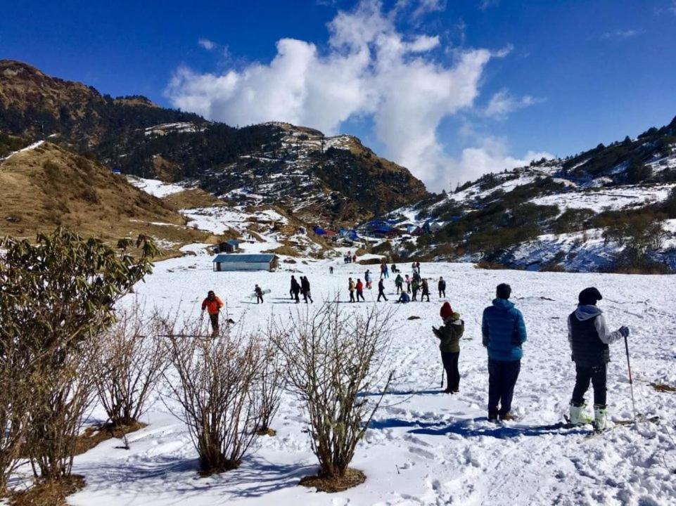 Zobhana Hotel Kalinchowk Charikot Luaran gambar